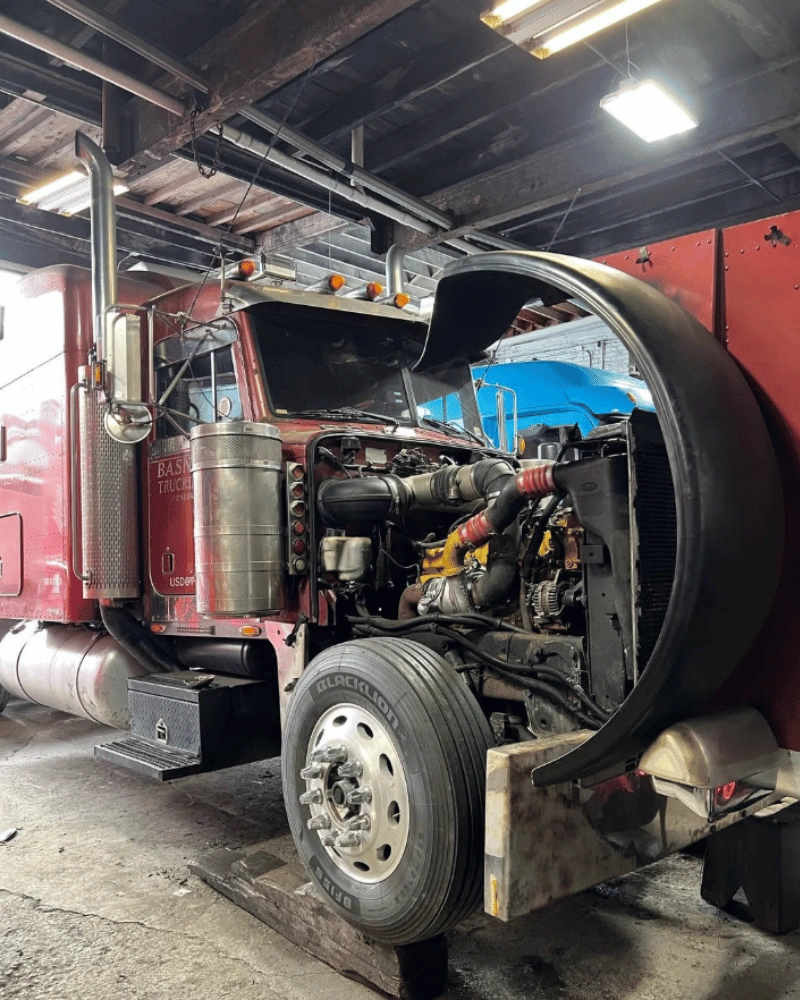 ASE Certified Flatbed Truck Mechanics Houston