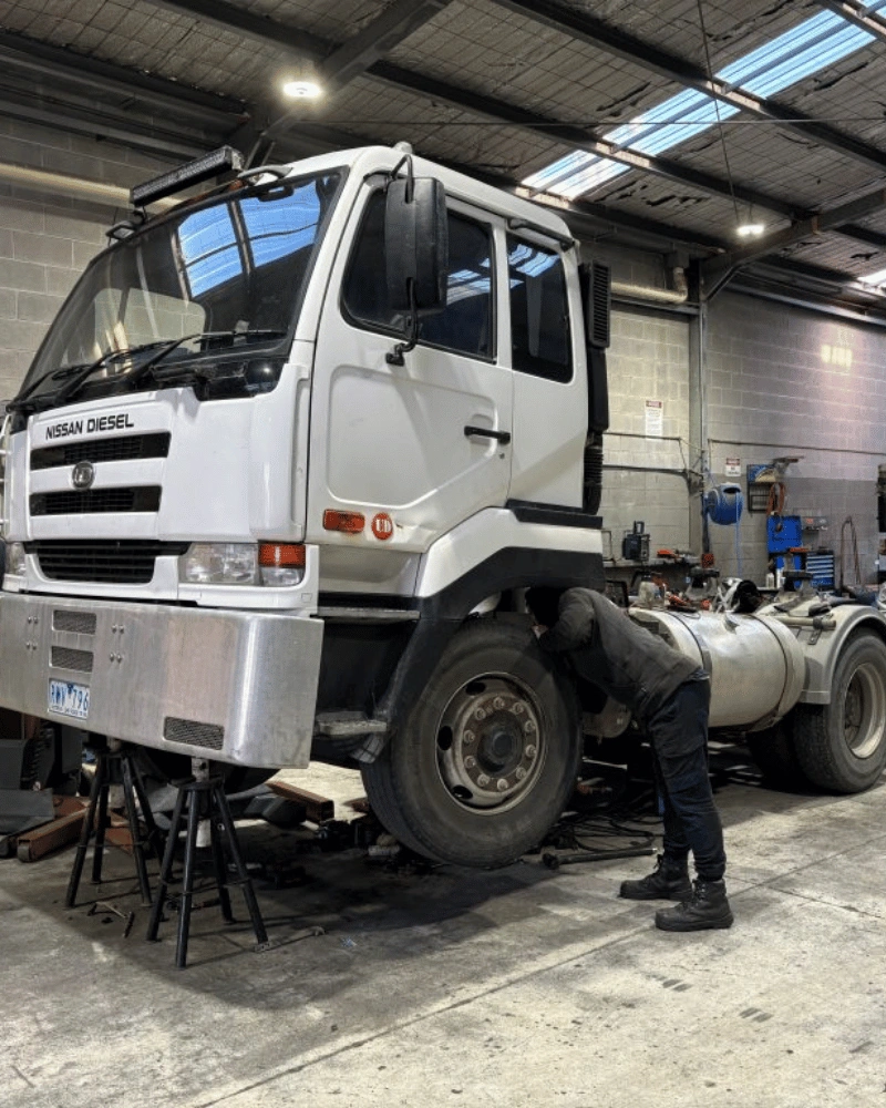 Expert UD Truck Repair