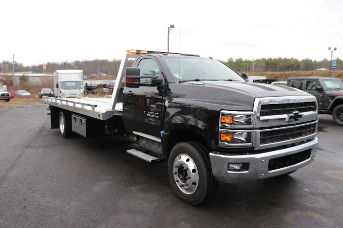 Fully Equipped Hino Truck Repair Houston Area