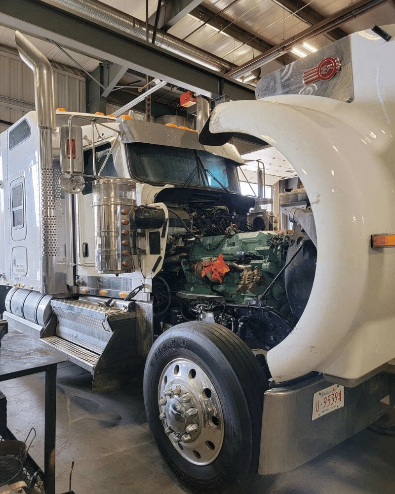 Trusted Detroit Truck Repair Houston TX