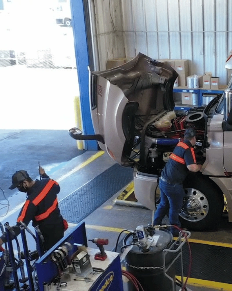 Trusted Oil and Fluid Truck Repair Houston, TX
