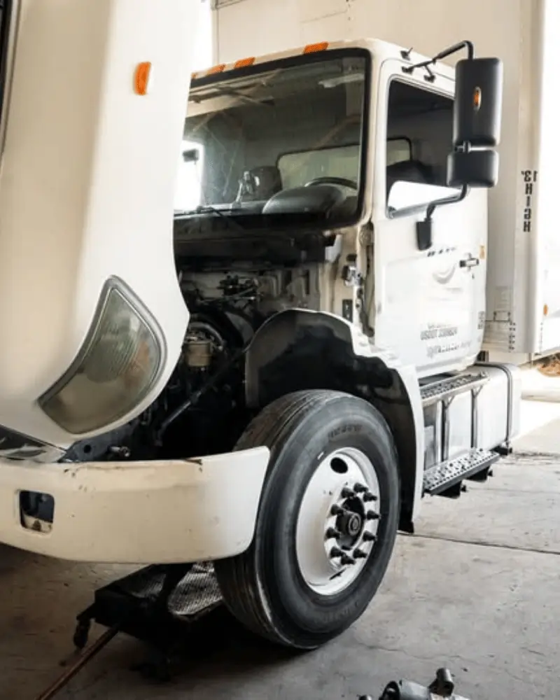 Local Mobile Trailer Mechanic near Houston